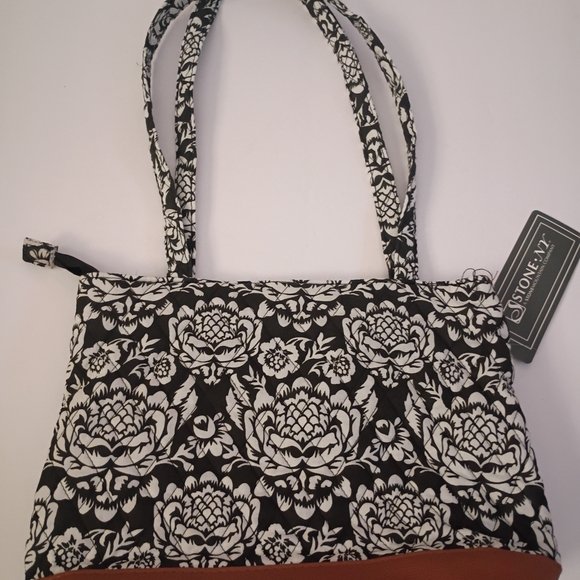 Stone & Co. Black and Tan Floral Shoulder Bag - Picture 3 of 11